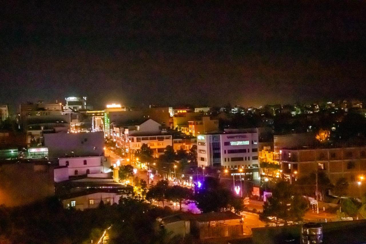 La Mia Lakeview Hotel Pleiku Εξωτερικό φωτογραφία